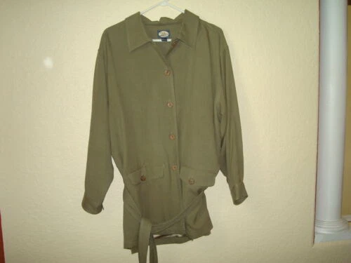 Tommy Bahama Regular Size L Suits & Suit Separates for Women