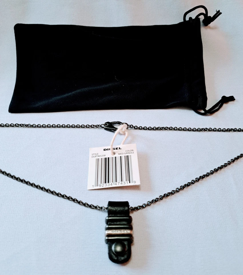 Collar de cuero de acero inoxidable Diesel para hombre Foto 2 de 4