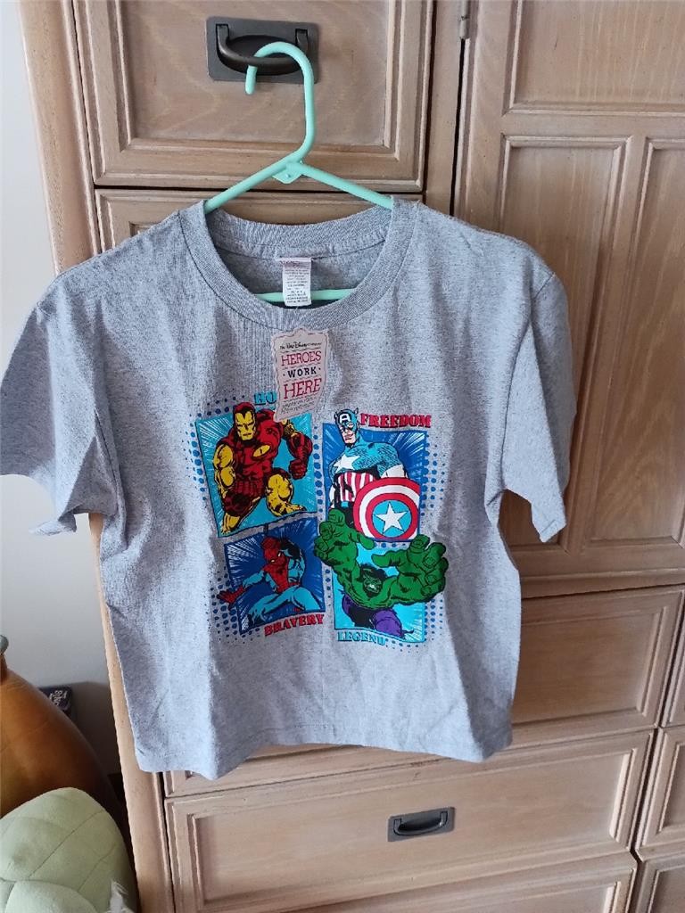 NEW Disney Marvel Heroes 14-16 XL T Shirt Top Boys NWT Hulk Captain America