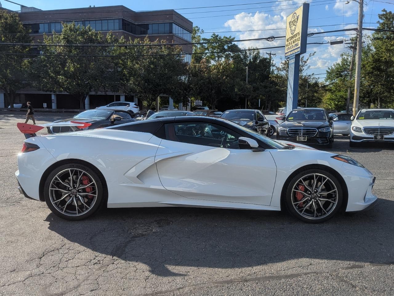 2023 White Chevrolet Corvette   | C8 Corvette Photo 6