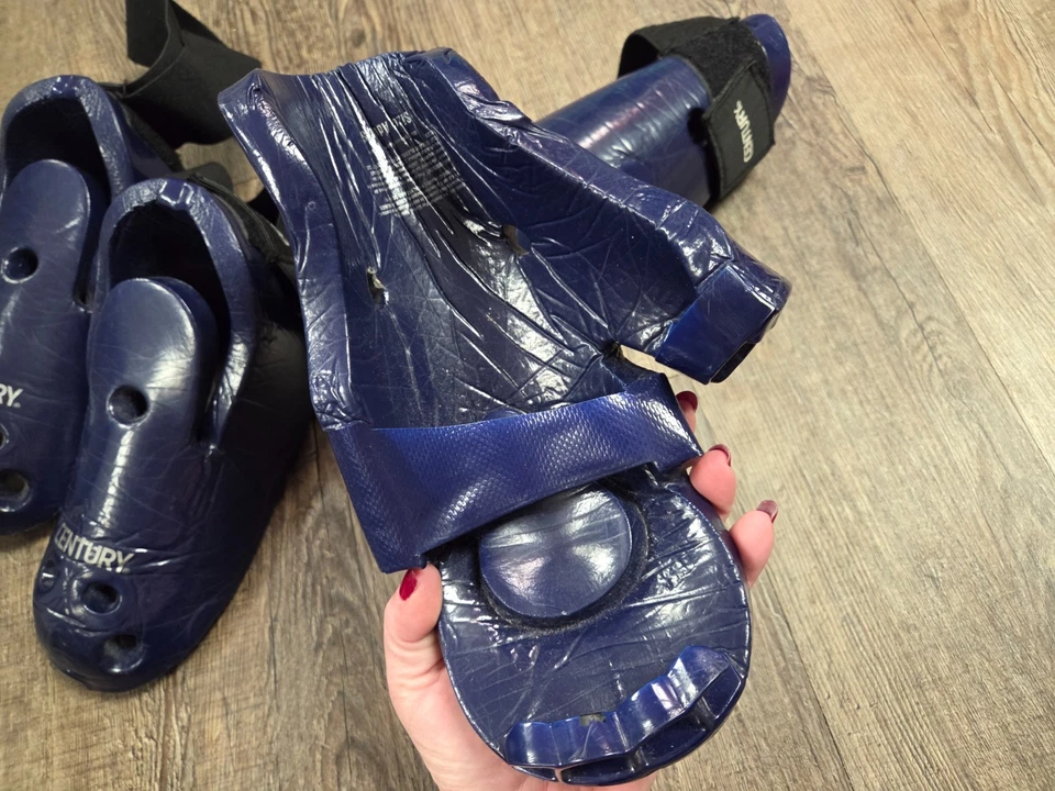 Century Sparring Gear темно-синий перчатки пара Hi-Kicks ботинки для взрослых маленький набор из 4 - Изображение 4 из 4