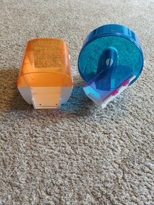 Zhu Zhu Pets Hamster Wheel And Garage Lot
