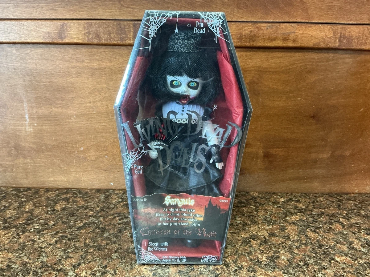 Las mejores ofertas en Living DEAD DOLLS Serie 1 | eBay