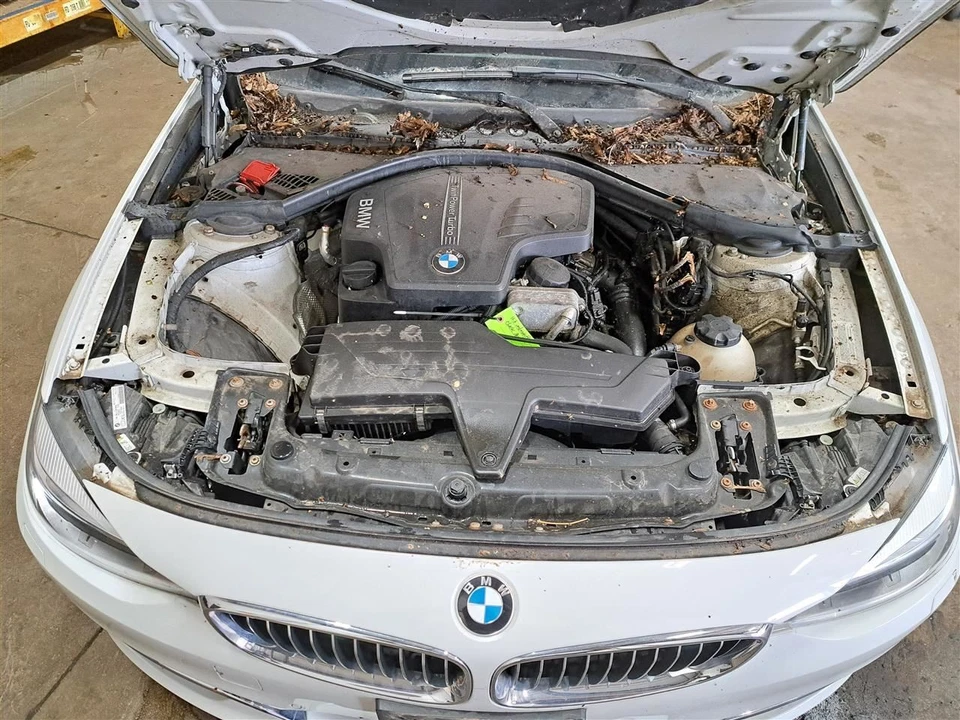 Unidad de actuador/bomba de freno antibloqueo Abs 2014 328i GT SKU#4207540 Foto 4 de 4