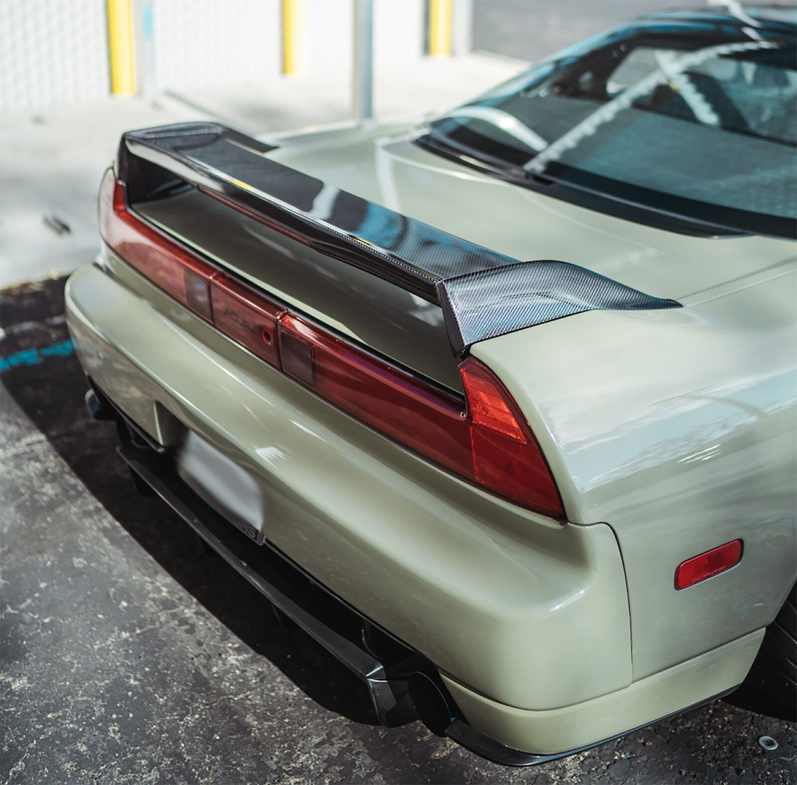 Acura NSX Seibon Spoilerlight | Type: SL-2535B - Red Lens