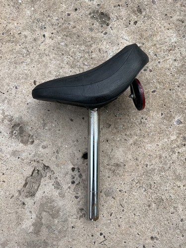 Raleigh Grifter Seat With Reflector