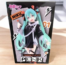Hatsune Miku Fashion Punk ver. Figure Vocaloi...