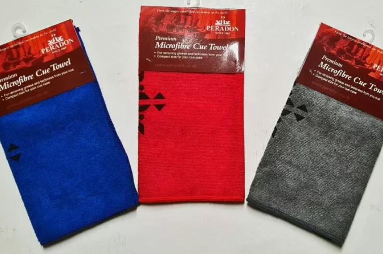 PERADON MICROFIBRE CUE TOWEL TO KEEP YOUR CUE CLEAN - Image 1 of 1