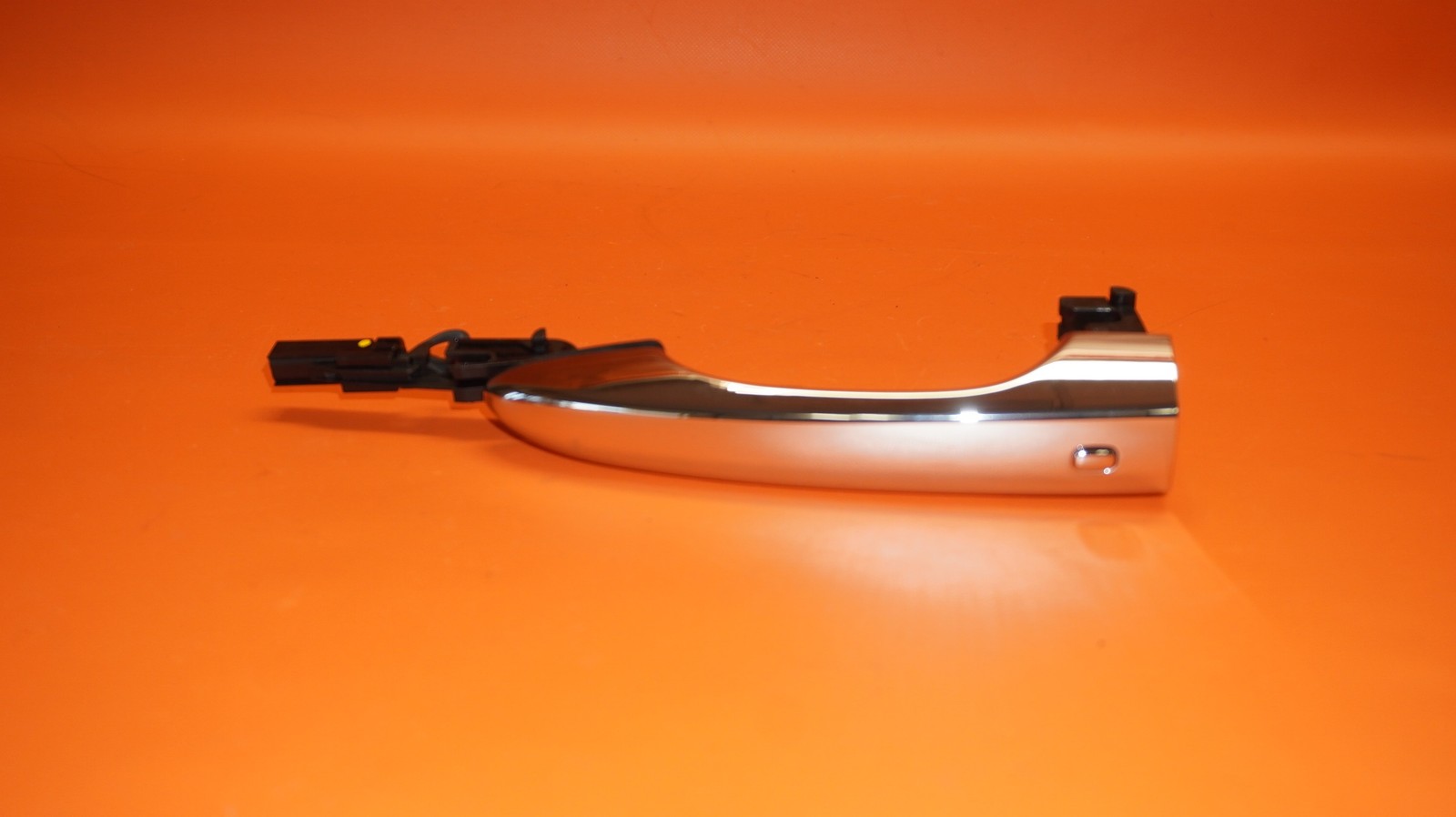 MASERATI GHIBLI DOOR HANDLE FRONT 2014 2015 2016 670075322 CHROME OEM