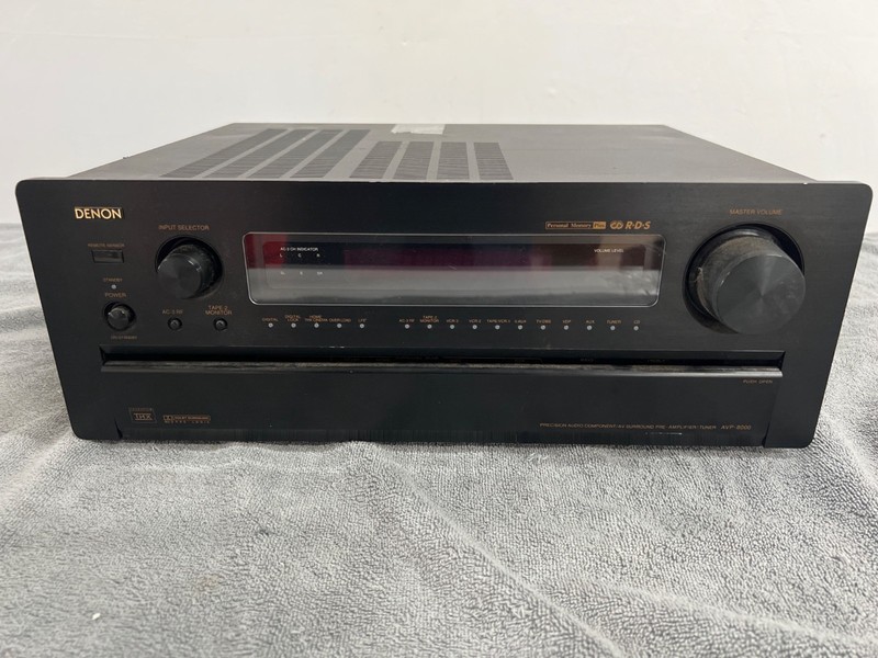 DENON AVP-8000 Precision AV Surround Pre Amplifier/Tuner Powers On AS-IS