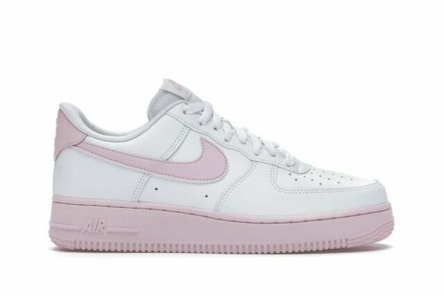 nike pink sole