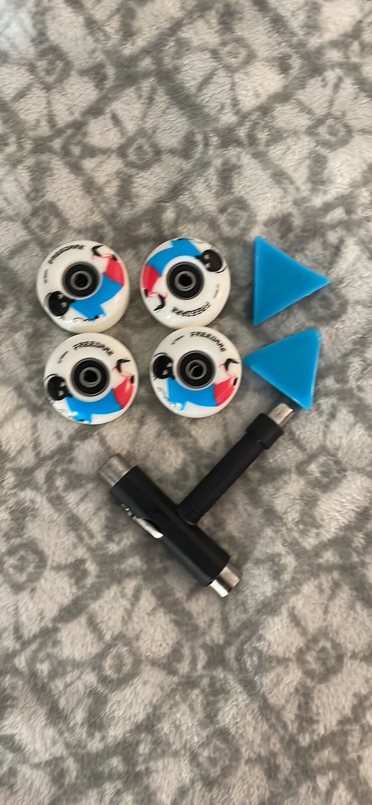 skateboard complete 8.5 cruiser wheels and replacement parts