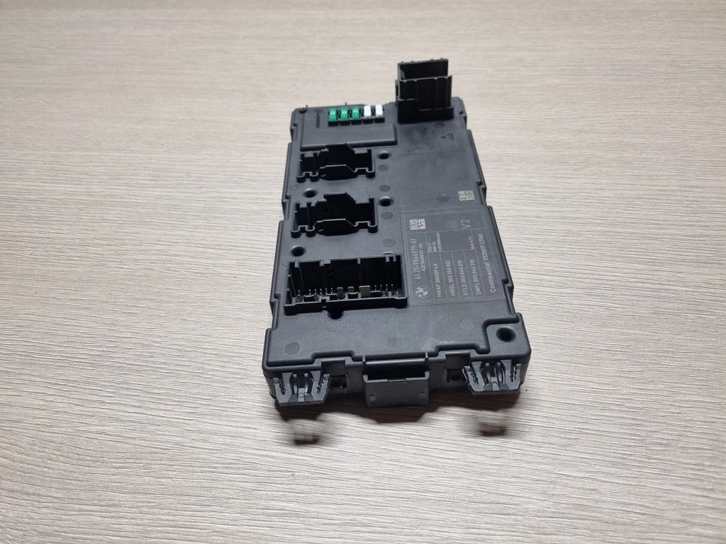 BMW 4 F36 Gran coupe 2017 Comfort convenience body module 9866979 