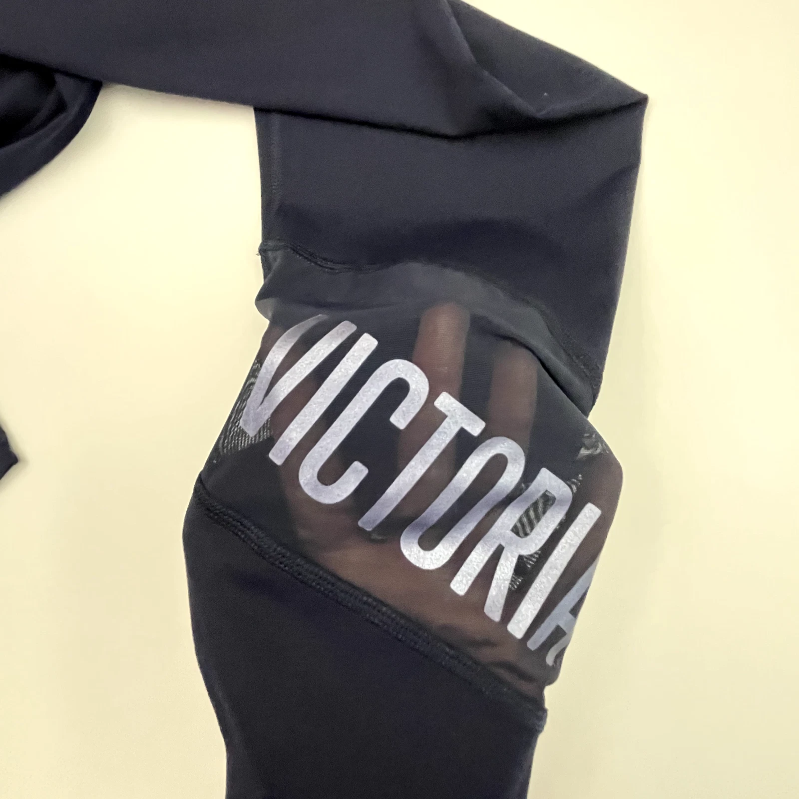 victoria-secret-vs knockout logo mesh sides leggings