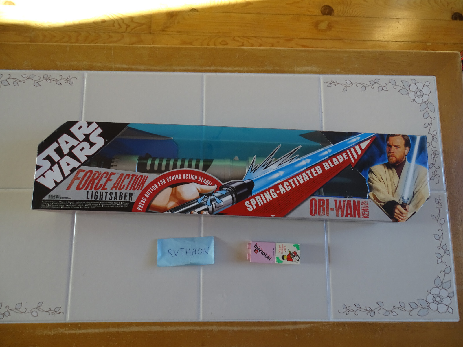 Sabre laser Star Wars 2006 Obi-Wan Kenobi blister cadeau idéal nostalgie