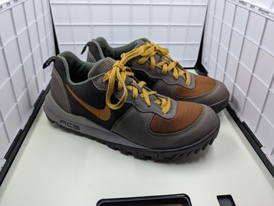 Nike 2008 ACG Takos Low 317542-223 Trail Hiking Running Shoes Size 9.5 Mens EUC