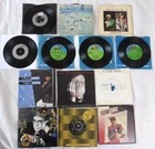 Lot: 13 X 7" ELTON JOHN/KIKI DEE VINYL - THE ONE,NIKITA,BLUE EYES,SACRIFICE ETC.