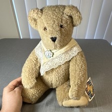 Vermont Teddy Bear Co. Beige Plush Teddy Bear Handmade w/ Tags Scarf Pin 1993