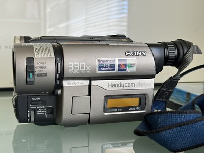 SONY HANDYCAM CCD-TRV46 CAMCORDER HI-8 VIDEO-8 VIDEO CAMERA SONY HANDYCAM CCD-TRV46 CAMCORDER HI-8 VIDEO-8 VIDEO CAMERA