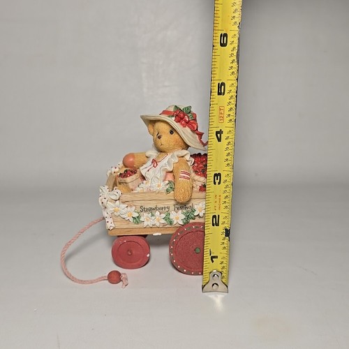 Cherished Teddies 202991 Diane I Picked The Beary Best For You" Strawberry Wagon - Imagen 10 de 12