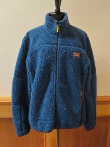 mountain pile fleece jacket