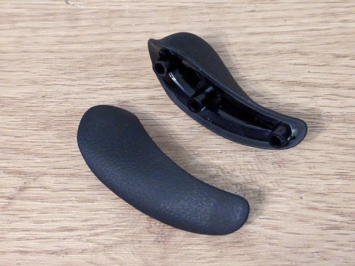 Spare right thumb rest for Thrustmaster T16000M FCS Hotas joystick T.16000M - Picture 5 of 10