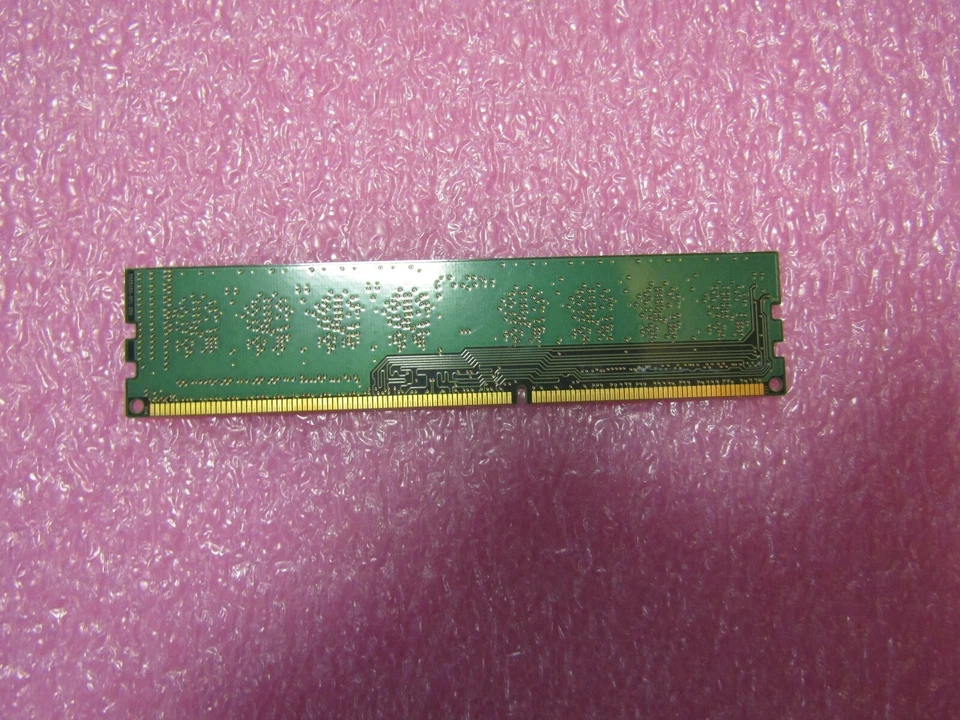 KVR1333D3S8N9HK3/6G Kingston 6GB (3x2GB) DDR3 Non ECC PC3-10600 1333Mhz Memory - Image 2 of 3