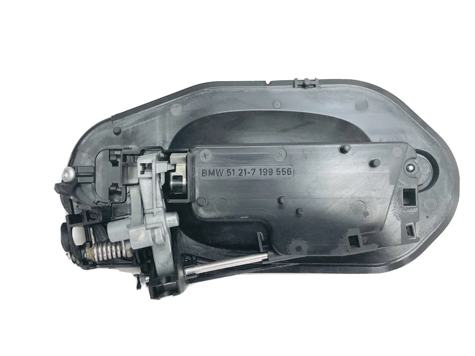 Base de manija de puerta exterior delantera derecha para BMW M5 550i 535i 528i 51217199556 OE USADO Foto 2 de 4