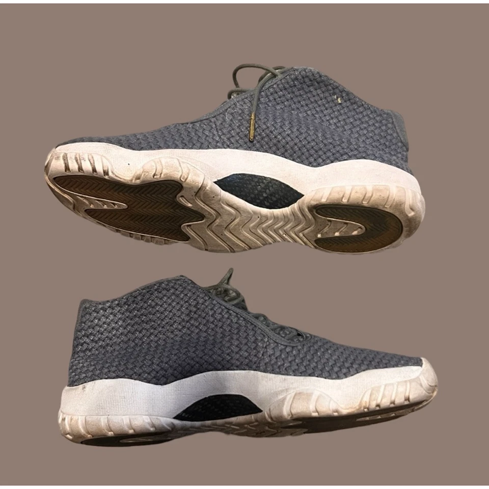 Zapatillas HOMBRE 10.5 -AIR JORDAN Future Mid, Gris Fresco/Blanco| 656503-003 Foto 4 de 4
