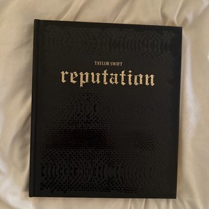 Reputation Tour Book | eBay