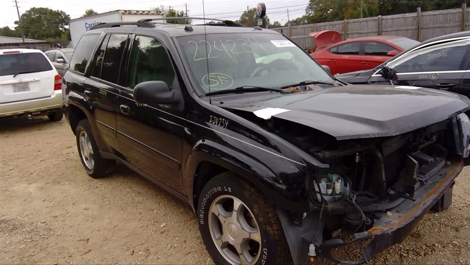 (LOCAL PICKUP ONLY) Trunk/Hatch/Tailgate With Privacy Tint Glass Fits 04-09 ENVO - Image 2 of 4