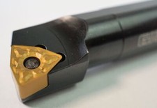 Utensile Da Tornio 16Mm Manico S16 M PWUNR 06 Con Inserto WNMG 06