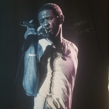 Usher My Way Las Vegas 2023 MENS Black Concert T-Shirt Size M Made in USA