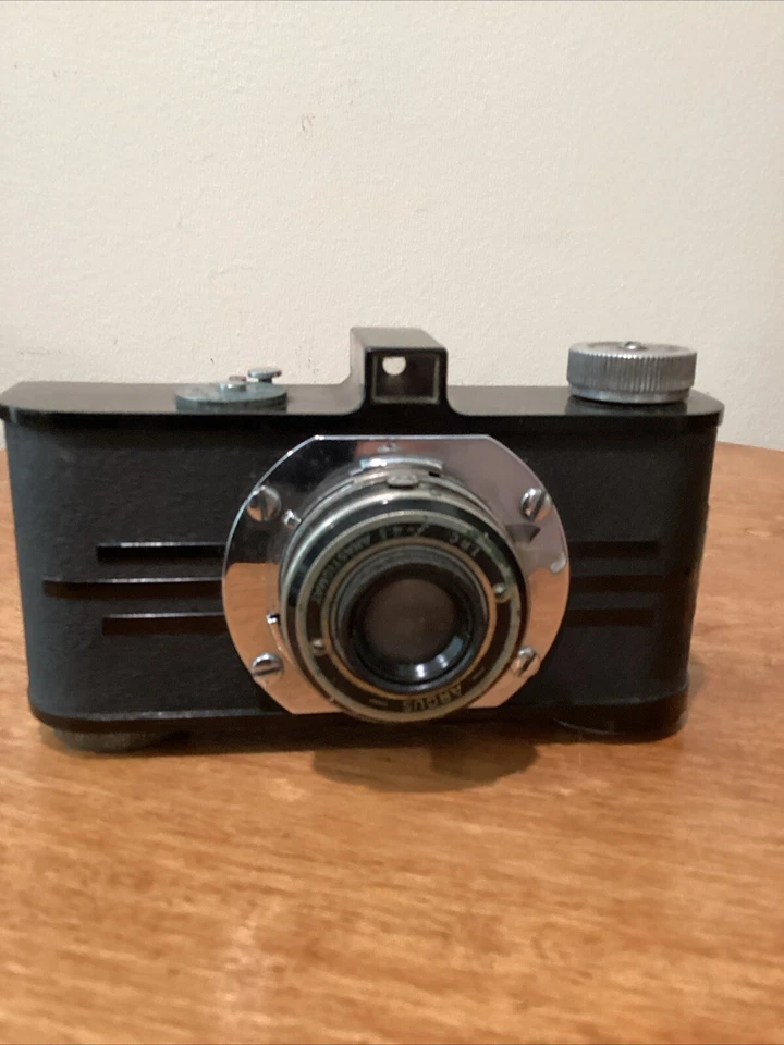 Antique Camera ARGUS Lens IRC f4.5 Anastigmat with Original Leather Case C 1940 - Image 2 of 4