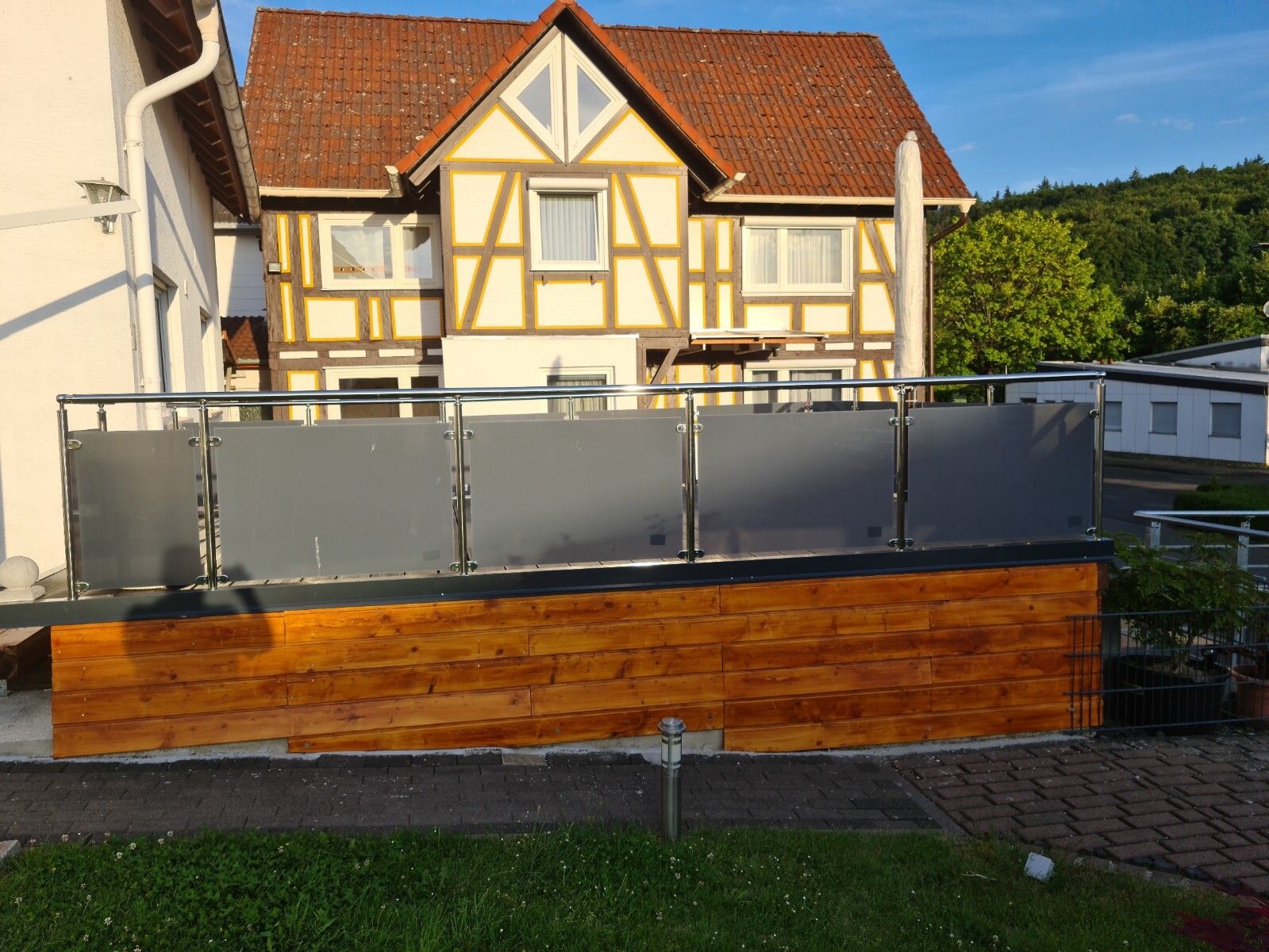 Balkongeländer mit VSGGlas Anthrazit,Milchglas für Terrasse Edelstahl