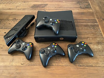 Xbox 360 Used GOOD CONDITION TESTED WORKING With Controllers Kinect ...