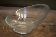 Glasschale schräg, Pressglas, Glas zum Bepflanzen oder Dekorieren, Durchm. 20 cm