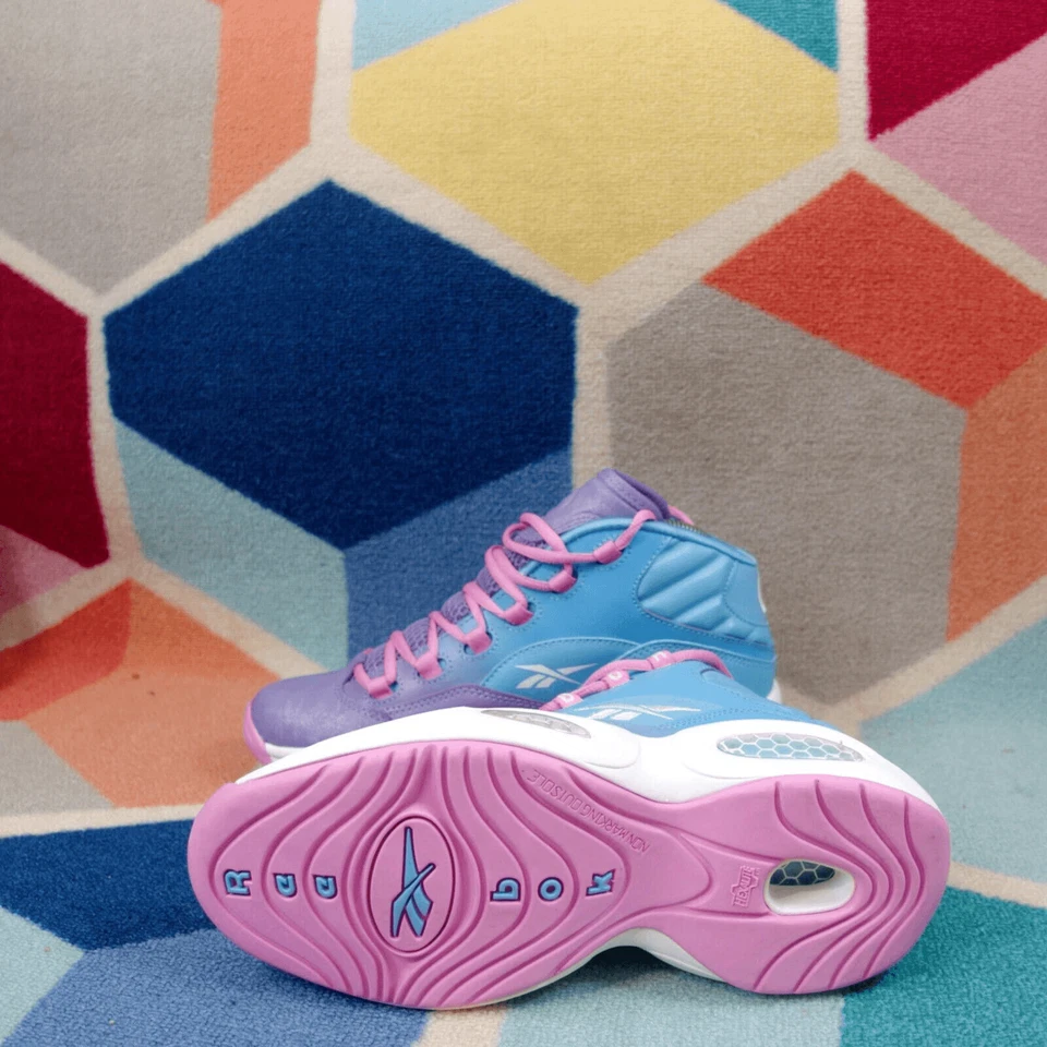 Reebok Question Mid Easter Violet Pink Blue Sneakers V72789 Girls Size 7US - Image 3 of 4