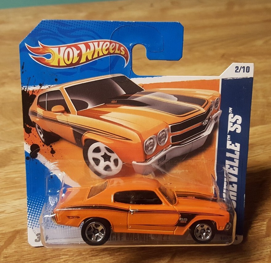ミニカー Hot Wheels '70 Chevelle Hot Wheels '70 Chevy Chevelle SS 454 Orange 1:64 Scale New