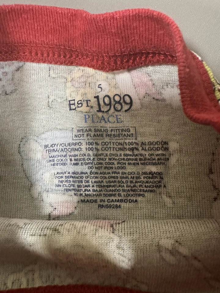 Pijama para dormir de algodón verde The Children's Place Christmas Monsters talla 5 Foto 4 de 4