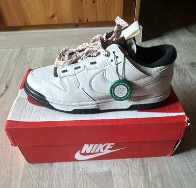 Nike Dunk Herren Sneaker EU 42 Weiß/Schwarz Leder Low Top Schnürung Neu OVP
