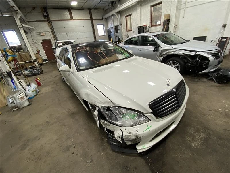 ORDENADOR MERCEDES-BENZ S450 CDN S550 S600 S63 S65 2008 08 2208271842 1110493 Foto 4 de 4