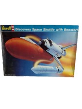 REVELL DISCOVERY SPACE SHUTTLE WITH BOOSTERS NASA MODEL KIT 4544