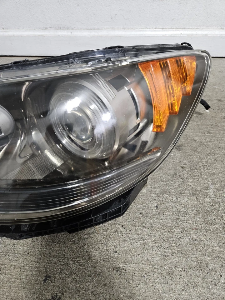 2005-2008 Acura RL Left Driver Side Xenon HID Headlight OEM 05 06 07 08 - Image 4 of 4