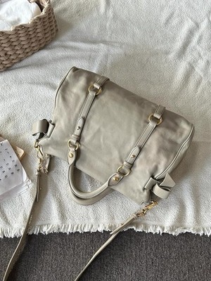 ショルダーバッグ miu miu Vitello Lux Cammeo Shoulder Bag Miu Miu Grace Lux Shoulder Bag Cammeo White 657611 – FASHIONPHILE