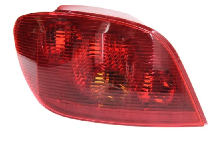 Feu arriere gauche Peugeot 307 Hatchback reparation contre-visite controle technique