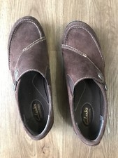 Womens Clarks Bendables Ashland Lane Brushed Leather Slide On Shoes.