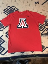 Camiseta University Of Arizona Wildcats Nike Dri Fit Medium Pac 12 Usada en Excelente Condición