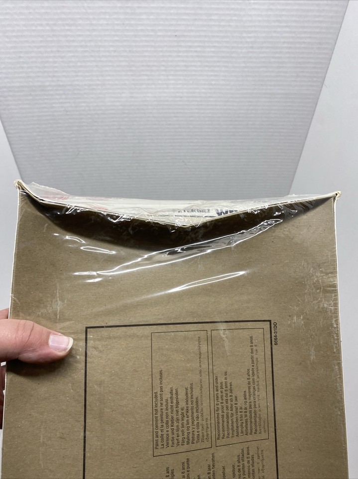 AMT Ertl 1/25 Scale Peterbilt Wrecker Model Truck Kit 8126 FACTORY ...