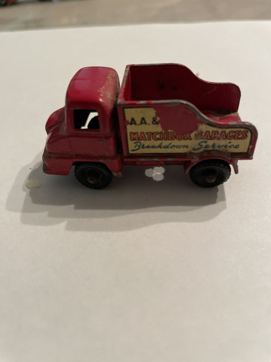 MATCHBOX N°13 THAMES WRECK TRUCK 1961 Matchbox LESNEY issued 1961 13 C Thames Wreck Truck England